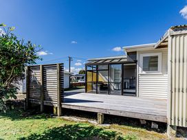 Home Away From Home - Levin Holiday Home -  - 1211812 - thumbnail photo 22