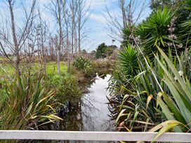 Meadow View Hideaway - Mangawhai Heads Holiday Home -  - 1212028 - thumbnail photo 26