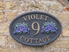 Violet Cottage - Norfolk - 12708 - thumbnail photo 3