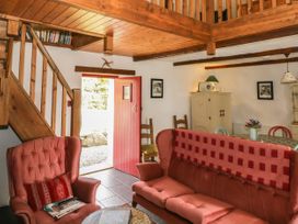 Spiddal Thatch Cottage - Shancroagh & County Galway - 14451 - thumbnail photo 4