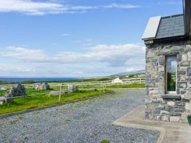 Cúnna Bán - County Clare - 14941 - thumbnail photo 14