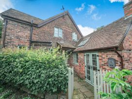 2 bedroom Cottage for rent in Telford