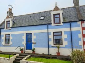 4 bedroom Cottage for rent in Portknockie