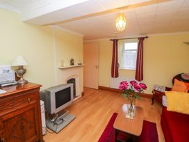 Steepe's Place - South Ireland - 2420 - thumbnail photo 9