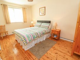 Sea Park Cottage - County Clare - 25249 - thumbnail photo 16
