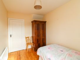 Sea Park Cottage - County Clare - 25249 - thumbnail photo 22