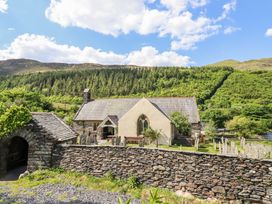 2 bedroom Cottage for rent in Tal y Llyn