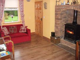 Hazel Cottage - Shancroagh & County Galway - 28491 - thumbnail photo 2