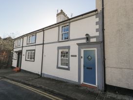 2 bedroom Cottage for rent in Aberdovey