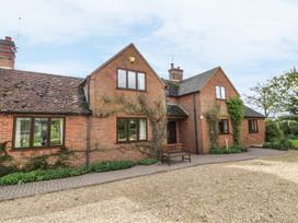 5 bedroom Cottage for rent in Stratford upon Avon