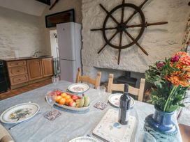 Crow's Nest Cottage - Anglesey - 3829 - thumbnail photo 11