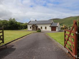 3 bedroom Cottage for rent in Glenbeigh