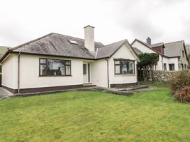 3 bedroom Cottage for rent in Tywyn