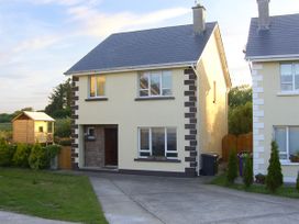 3 bedroom Cottage for rent in Curracloe