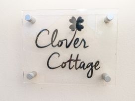 Clover Cottage - South Wales - 4202 - thumbnail photo 3