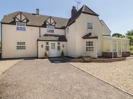 6 bedroom Cottage for rent in Westbury on Severn
