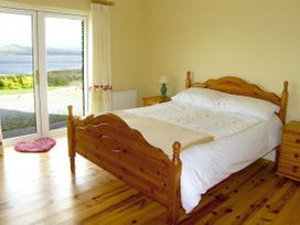 Lough Currane Cottage - County Kerry - 4359 - thumbnail photo 6