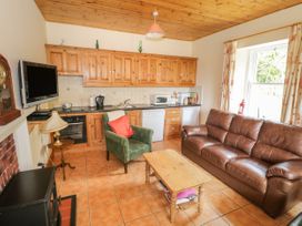 Howley Cottage - Westport & County Mayo - 8575 - thumbnail photo 2