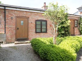 1 bedroom Cottage for rent in Cinderford