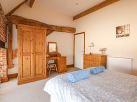 Hadleigh Farm Barn - Norfolk - 914136 - thumbnail photo 27