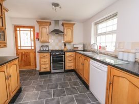 Cariad Cottage - South Wales - 914947 - thumbnail photo 12