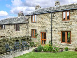 3 bedroom Cottage for rent in Keighley