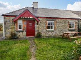 Aggie's Cottage - Westport & County Mayo - 917099 - thumbnail photo 1