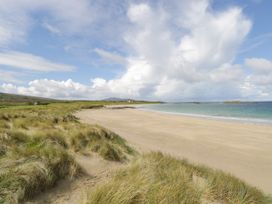 Glassillaun Beach House - Shancroagh & County Galway - 918002 - thumbnail photo 34