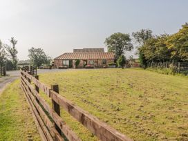 Freeborough at Osbourne House Farm Cottages ( Ref 919673 ) Gerrick holiday home near Castleton North Yorkshire