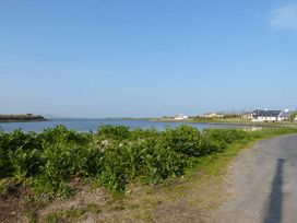 Brandy Harbour Cottage - Shancroagh & County Galway - 921778 - thumbnail photo 13