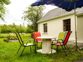Hawthorn Farm Cottage - County Sligo - 926560 - thumbnail photo 15
