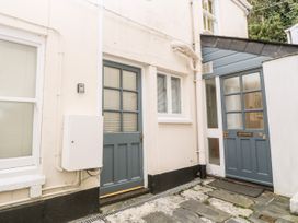 1 bedroom Cottage for rent in Falmouth
