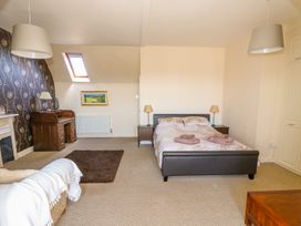 The Northgate Loft - Norfolk - 928039 - thumbnail photo 30