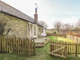 Hawthorn Cottage - South Wales - 930004 - thumbnail photo 37