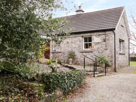 2 bedroom Cottage for rent in Oughterard