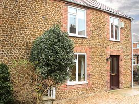 Driftwood Cottage - Norfolk - 934102 - thumbnail photo 2