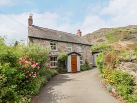 3 bedroom Cottage for rent in Llangynog