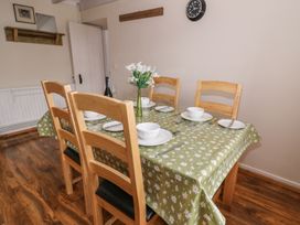 Cozy Cwtch Cottage - South Wales - 935330 - thumbnail photo 9