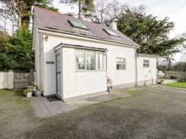 1 bedroom Cottage for rent in Beaumaris