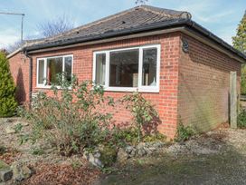 1 bedroom Cottage for rent in Coltishall