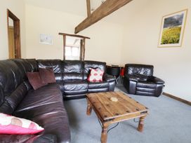 Duckling Barn - Norfolk - 940678 - thumbnail photo 2