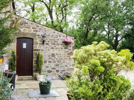 2 bedroom Cottage for rent in Settle