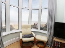 Number Fifteen - North Yorkshire (incl. Whitby) - 943005 - thumbnail photo 4
