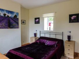 Cooley Cottage - County Donegal - 943611 - thumbnail photo 8