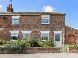 3 bedroom Cottage for rent in Hull