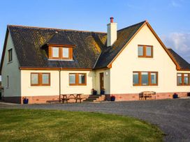 5 bedroom Cottage for rent in Kirkcolm