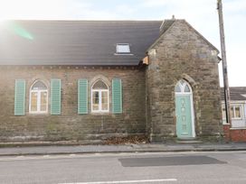 No 1 Church Cottages - South Wales - 948465 - thumbnail photo 1