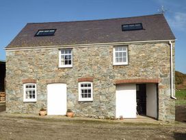 3 bedroom Cottage for rent in Holyhead