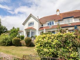 5 bedroom Cottage for rent in Minehead
