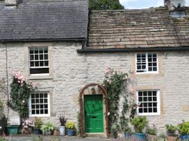 2 bedroom Cottage for rent in Castleton